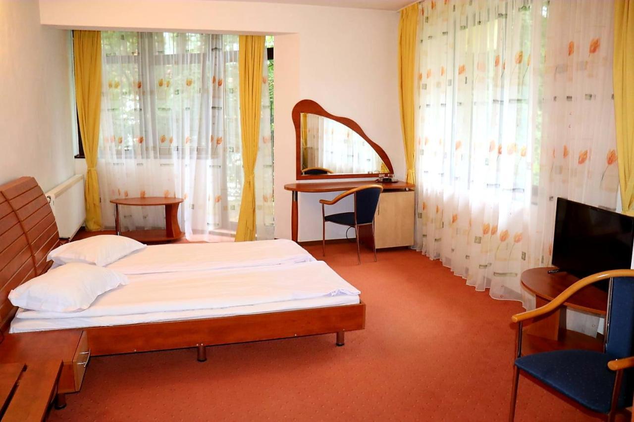 Pension Condor Poiana Brasov Esterno foto